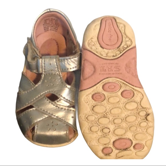 Stride Rite Other - Stride rite silver and pink toddler shoes
